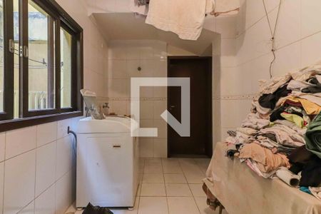 Casa para alugar com 600m², 5 quartos e 6 vagasLavanderia