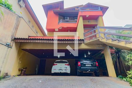 Casa para alugar com 600m², 5 quartos e 6 vagasGaragem