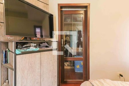 Casa para alugar com 600m², 5 quartos e 6 vagasSuíte 1