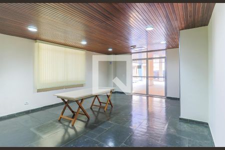 Apartamento para alugar com 50m², 1 quarto e 1 vaga Apartamento para alugar com 50m², 1 quarto e 1 vagaÁrea comum - Salão de festas