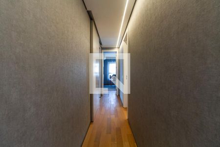 Apartamento à venda com 209m², 3 quartos e 3 vagasCorredor