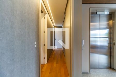 Apartamento à venda com 209m², 3 quartos e 3 vagasCorredor