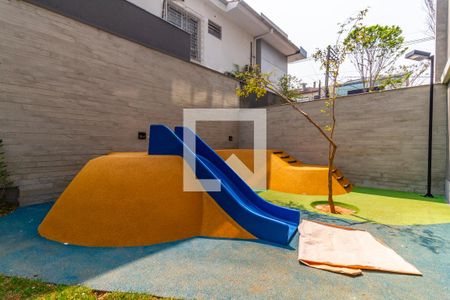 Apartamento à venda com 209m², 3 quartos e 3 vagasÁrea comum - Playground