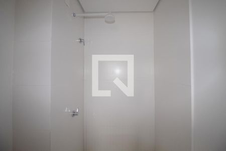 Apartamento à venda com 210m², 4 quartos e 3 vagas Apartamento à venda com 210m², 4 quartos e 3 vagasBanheiro de Serviço