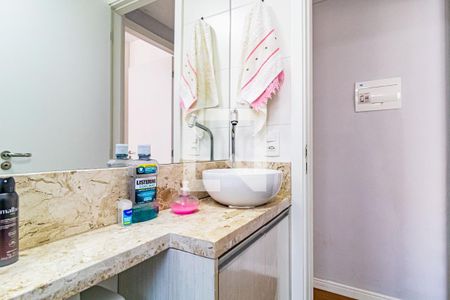 Apartamento à venda com 40m², 2 quartos e sem vaga Apartamento à venda com 40m², 2 quartos e sem vagaBanheiro