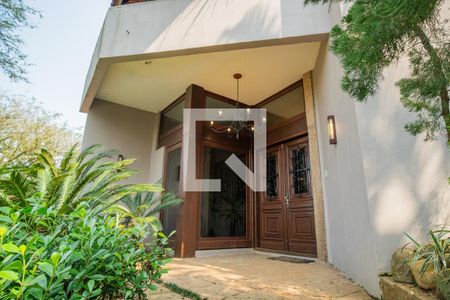 Casa de condomínio para alugar com 1400m², 8 quartos e 4 vagasFachada