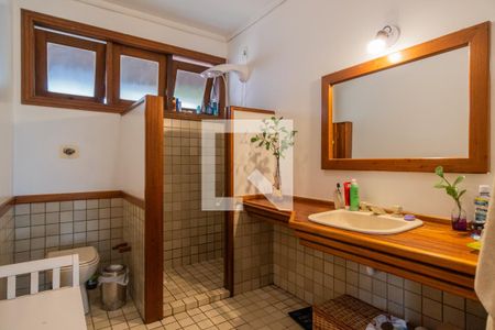 Casa de condomínio para alugar com 1400m², 8 quartos e 4 vagasBanheiro do Quarto 8