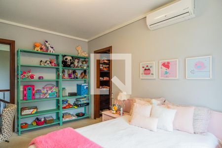 Casa de condomínio para alugar com 1400m², 8 quartos e 4 vagasQuarto 1