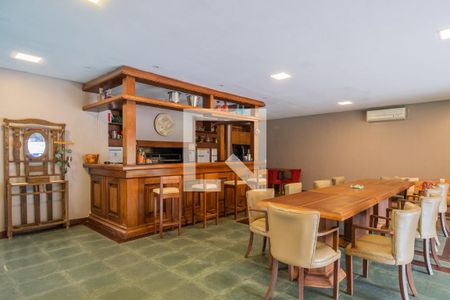 Casa de condomínio para alugar com 1400m², 8 quartos e 4 vagasÁrea comum - Salão de festas