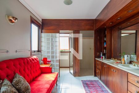 Casa de condomínio para alugar com 1400m², 8 quartos e 4 vagasBanheiro do Quarto 4