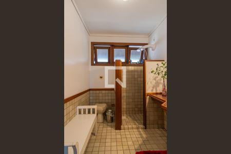 Casa de condomínio para alugar com 1400m², 8 quartos e 4 vagasBanheiro do Quarto 8