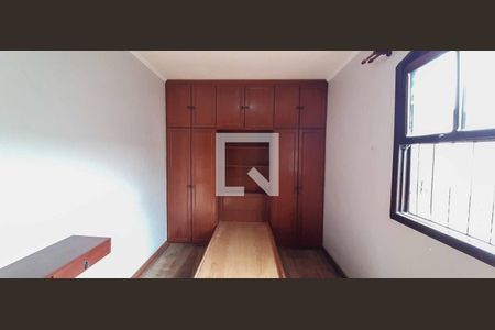 Casa à venda com 171m², 3 quartos e 2 vagas Casa à venda com 171m², 3 quartos e 2 vagasQuarto 1