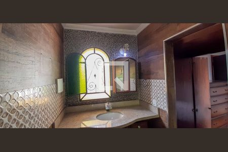 Casa à venda com 171m², 3 quartos e 2 vagas Casa à venda com 171m², 3 quartos e 2 vagasBanheiro da Suíte