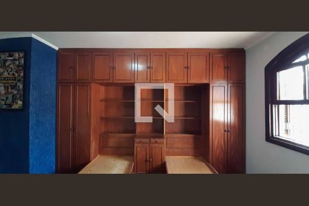 Casa à venda com 171m², 3 quartos e 2 vagas Casa à venda com 171m², 3 quartos e 2 vagasQuarto 2