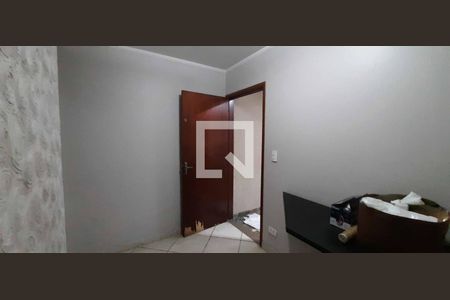 Casa à venda com 171m², 3 quartos e 2 vagas Casa à venda com 171m², 3 quartos e 2 vagasÁrea externa