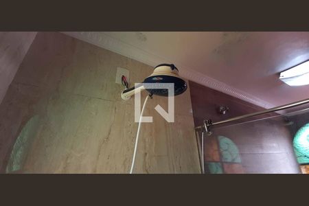 Casa à venda com 171m², 3 quartos e 2 vagas Casa à venda com 171m², 3 quartos e 2 vagasBanheiro da Suíte