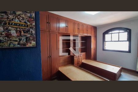 Casa à venda com 171m², 3 quartos e 2 vagas Casa à venda com 171m², 3 quartos e 2 vagasQuarto 2