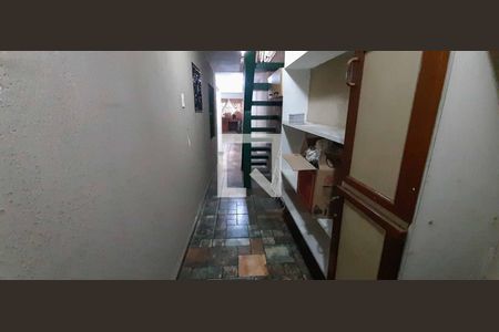 Casa à venda com 171m², 3 quartos e 2 vagas Casa à venda com 171m², 3 quartos e 2 vagasÁrea de Serviço