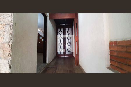 Casa à venda com 171m², 3 quartos e 2 vagas Casa à venda com 171m², 3 quartos e 2 vagasÁrea de Serviço