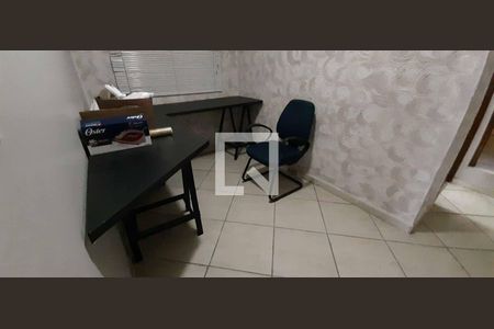 Casa à venda com 171m², 3 quartos e 2 vagas Casa à venda com 171m², 3 quartos e 2 vagasÁrea externa