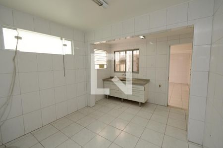 Casa para alugar com 164m², 2 quartos e 3 vagas Casa para alugar com 164m², 2 quartos e 3 vagasCozinha