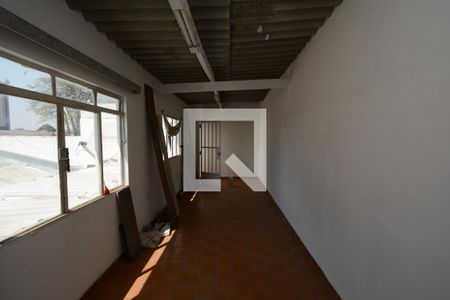 Casa para alugar com 164m², 2 quartos e 3 vagas Casa para alugar com 164m², 2 quartos e 3 vagasTerraço