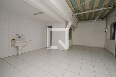 Casa para alugar com 164m², 2 quartos e 3 vagas Casa para alugar com 164m², 2 quartos e 3 vagasQuintal