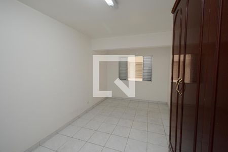 Casa para alugar com 164m², 2 quartos e 3 vagas Casa para alugar com 164m², 2 quartos e 3 vagasQuarto 2