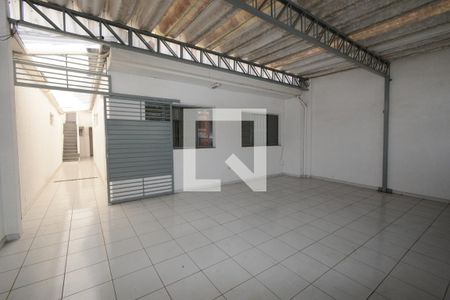 Casa para alugar com 164m², 2 quartos e 3 vagas Casa para alugar com 164m², 2 quartos e 3 vagasGaragem
