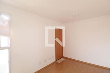 Sala de apartamento para alugar com 2 quartos, 50m² em Jardim Patricia, Uberlândia