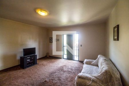 Casa de condomínio à venda com 651m², 4 quartos e 6 vagasSuíte master