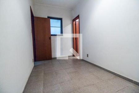 Casa de condomínio à venda com 651m², 4 quartos e 6 vagasQuarto de Serviço