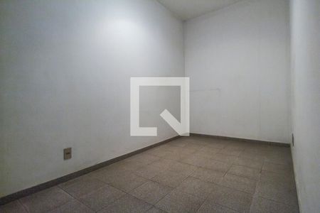 Casa de condomínio à venda com 651m², 4 quartos e 6 vagasQuarto de Serviço