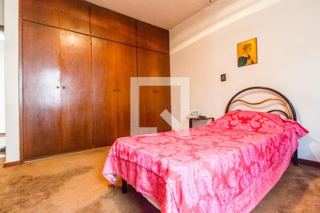 Casa de condomínio à venda com 651m², 4 quartos e 6 vagasSuíte 3