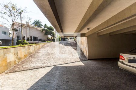 Casa de condomínio à venda com 651m², 4 quartos e 6 vagasGaragem