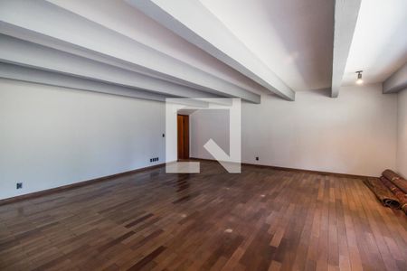 Casa de condomínio à venda com 651m², 4 quartos e 6 vagasÁrea comum - Salão de festas