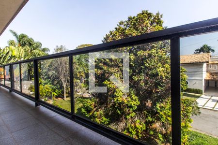 Casa de condomínio à venda com 651m², 4 quartos e 6 vagasVista do Quarto 3