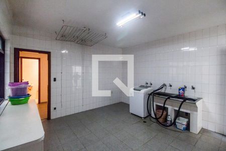 Casa de condomínio à venda com 651m², 4 quartos e 6 vagasÁrea de Serviço