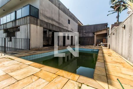 Casa de condomínio à venda com 651m², 4 quartos e 6 vagasPiscina