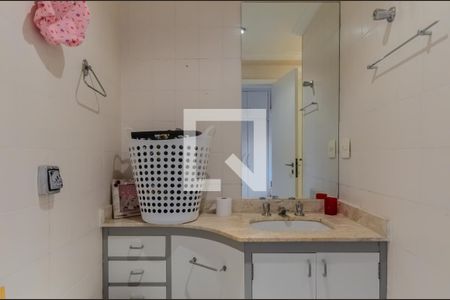Apartamento para alugar com 150m², 3 quartos e 3 vagasBanheiro da Suíte 2