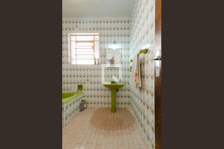 Casa à venda com 230m², 3 quartos e 4 vagas Casa à venda com 230m², 3 quartos e 4 vagasBanheiro