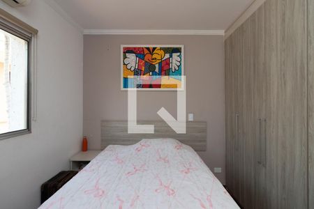 Casa à venda com 240m², 4 quartos e 5 vagas Casa à venda com 240m², 4 quartos e 5 vagasQuarto 1