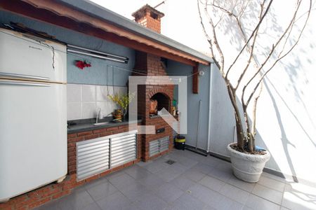 Casa à venda com 240m², 4 quartos e 5 vagas Casa à venda com 240m², 4 quartos e 5 vagasÁrea Gourmet