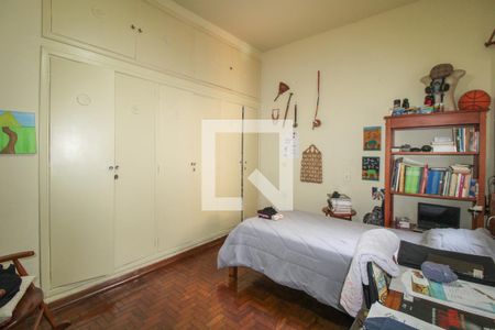 Casa à venda com 367m², 2 quartos e 2 vagasQuarto 1