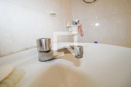 Casa à venda com 367m², 2 quartos e 2 vagasBanheiro quarto 2