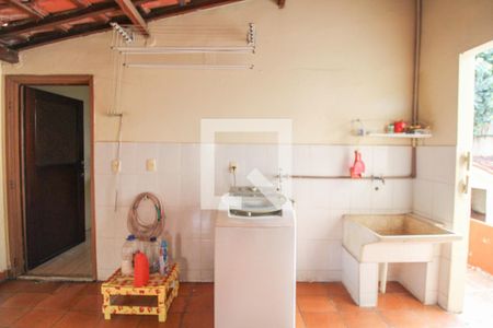 Casa à venda com 367m², 2 quartos e 2 vagasÁrea Externa