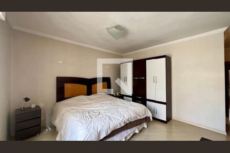 Apartamento à venda com 201m², 3 quartos e 2 vagasSuíte