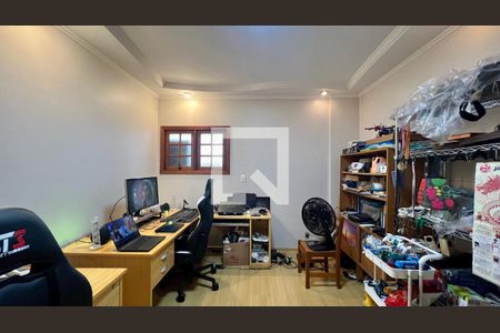 Apartamento à venda com 201m², 3 quartos e 2 vagasEscritório