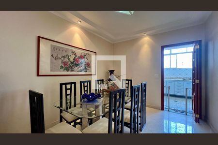 Apartamento à venda com 201m², 3 quartos e 2 vagasSala de Jantar