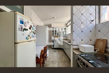 Apartamento à venda com 201m², 3 quartos e 2 vagasCozinha